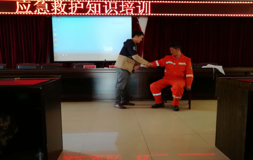 禄劝县红十字会到禄劝县林业局进行应急救护知识培训会简报第十一期548
