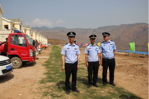县局圆满完成乌东德镇“和谐新村”移民搬迁入住仪式安保工作565