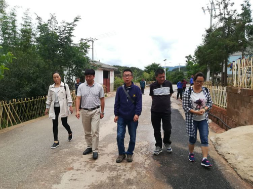 2018信息24  撒营盘镇迎接上半年县区农村“七改三清”交叉检查239