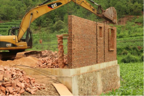 金沙皎平风第2018095期皎平渡镇持续加强违法违章建筑整治工作力度395