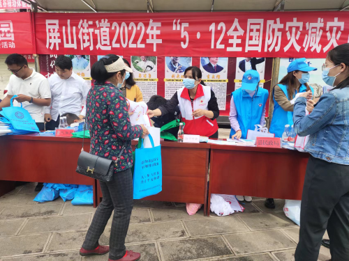 图片1 图片1